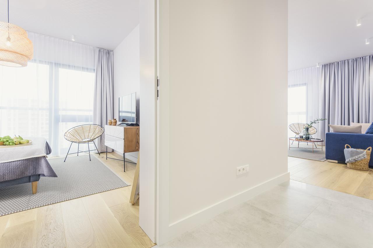 Novis Apartments Panorama View วอร์ซอ ภายนอก รูปภาพ