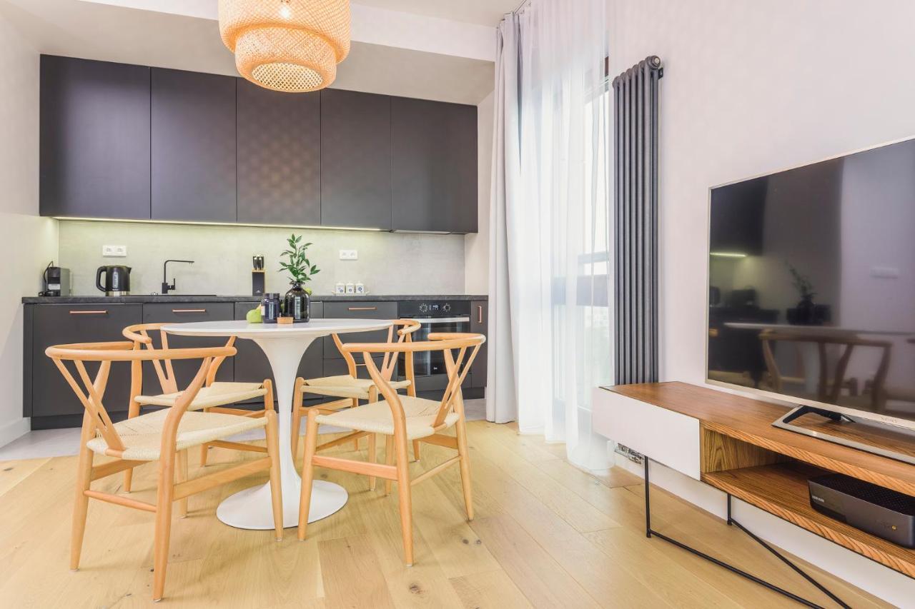 Novis Apartments Panorama View วอร์ซอ ภายนอก รูปภาพ
